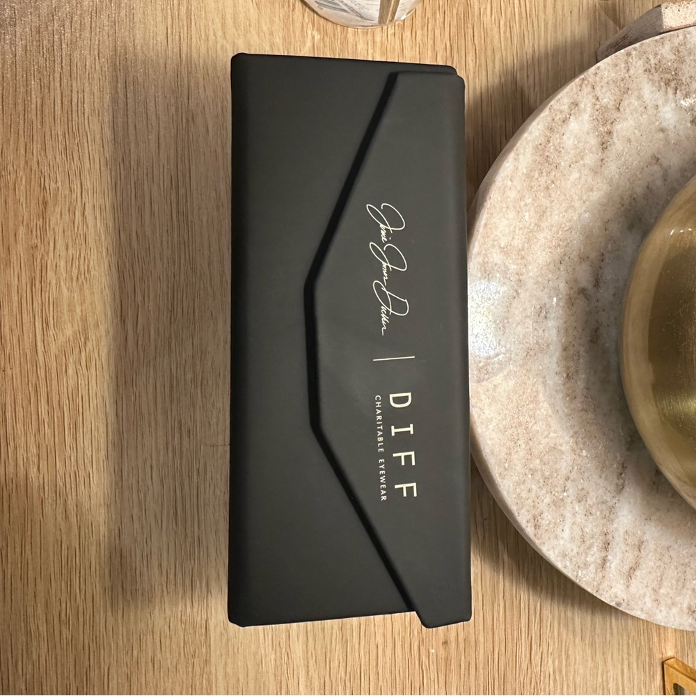 Diff Brown Sunglasses - image 5